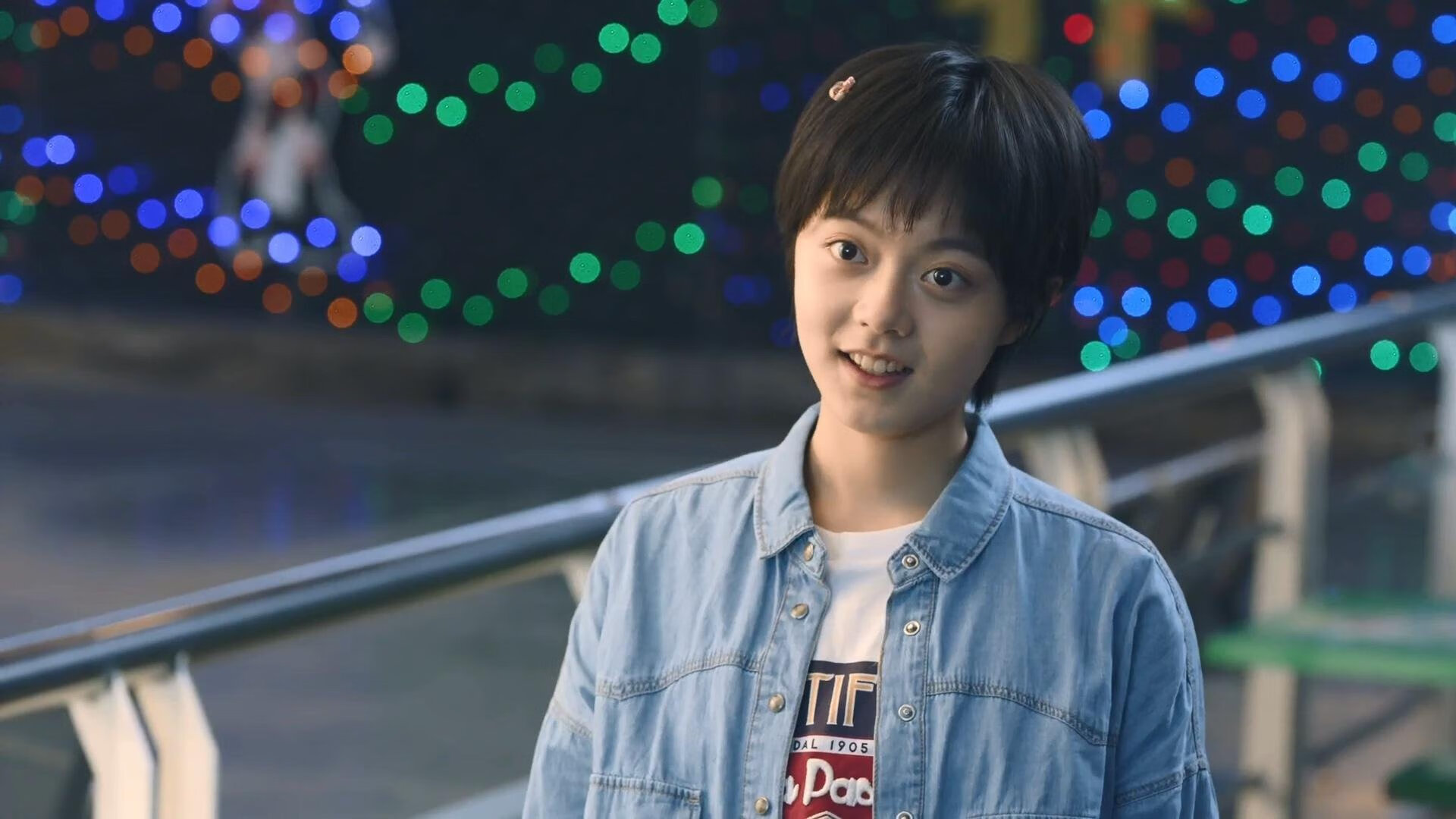 女子篮球训练注重防守协作提升防守水平，女子篮球防守视频