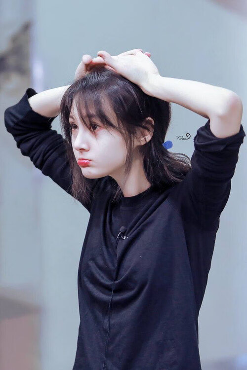 贝尔哈德·福特:用稳定的防守和出色的视野,改变了全黑队的打法